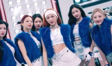 BABYMONSTER - 'BATTER UP' M/V