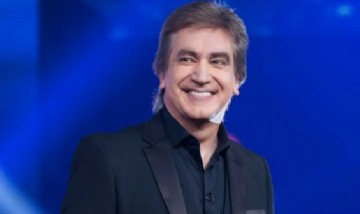 Dante Gebel llegó al país, arma reuniones con empresarios y dirigentes y evalúa una candidatura