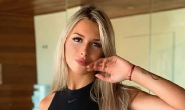 Agustina Gandolfo (@agus.gandolfo)