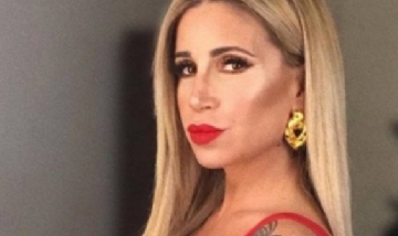 "Día verde, peroncho y feliz" la sensual foto pro aborto de Florencia Peña