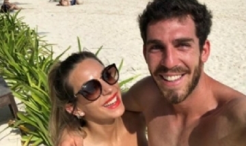 Ramiro Arias y su novia Noelia Marzol a puro fútbol en la cuarentena