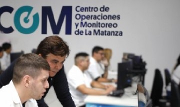 Fernando Espinoza presentó el Sistema Multiagencia que integra el 911 con el COM y utiliza inteligencia artificial