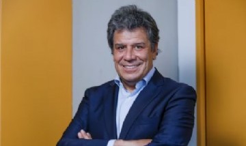 Facundo Manes criticó la polarización y apuntó contra Bullrich, Recalde y Milei