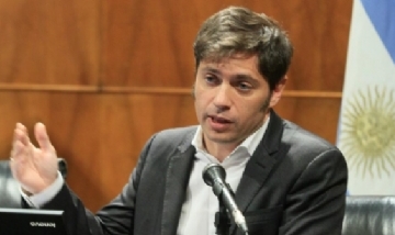 Axel Kicillof  "el macrismo le tiró ácido sulfúrico a la economía"