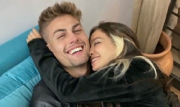 Malena Narvay cumplió años, su novio la sorprendió y sus seguidores criticaron duramente a Julián Serrano