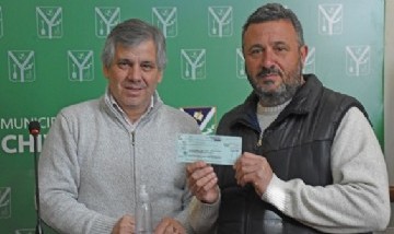 Chivilcoy: Britos hizo entrega de $3.278.000 a clubes y entidades deportivas