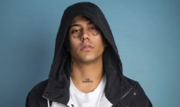 Una usuaria de redes trató de "feo" a Duki y el cantante tuvo una particular reacción