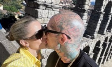 Emanuel Noir y Gemma Collado se besaron bajo el acueducto de Segovia y encendieron las redes