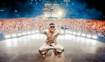 YSY A llega al Hipódromo de La Plata y dice que el freestyle "ya es parte de la cultura en las plazas"