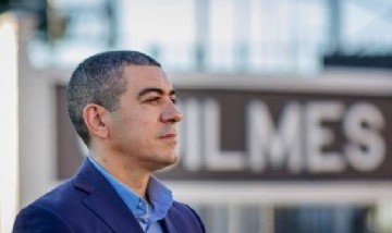 El insólito enojo de Queijeiro con sus compañeros de Bendita por usar lenguaje inclusivo en el grupo de WhatsApp