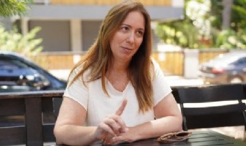 Sin cargo ni estructura, Vidal intenta mantenerse vigente con videos en redes