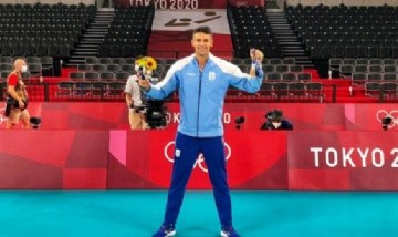 Sebastián "Nene Malo" Solé se retiró de la Selección de vóley con una emotiva despedida
