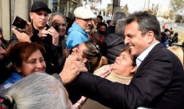 Massa volvió a pedir por la unidad del Gobierno para "unir a los argentinos"