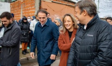 Galmarini, Katopodis, Cascallares y Fabiani habilitaron una red secundaria cloacal para 3000 habitantes en Almirante Brown
