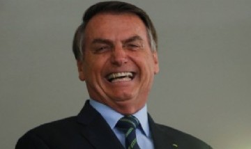Brasil anunció un récord de muertes por coronavirus en un día, pero Bolsonaro ríe