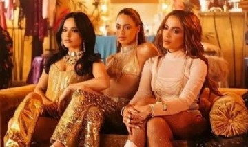 TINI, Becky G, Anitta - La Loto (Video Alternativo)