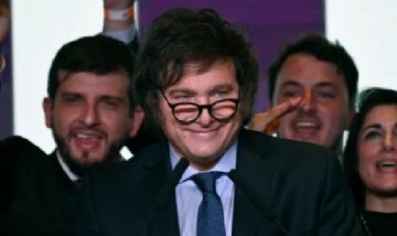 El presidente Javier Milei se relaja en redes sociales, como si no tuviera nada más que hacer