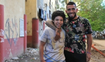 Se estrena "Apache, la vida de Carlos Tevez"