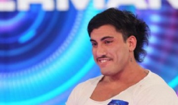 Detuvieron a Tomás Holder por un altercado con la policía