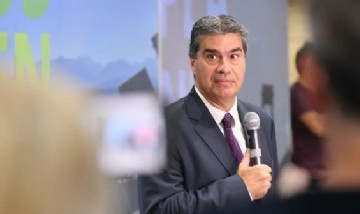 "Estoy buscando trabajo" Jorge Capitanich se retira de la política y le preocupa llegar a fin de mes