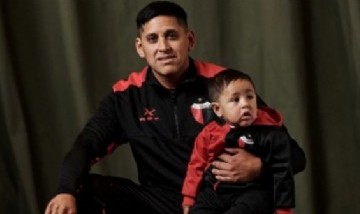 Un hincha de Colón compite por el premio FIFA The Best al mejor fanático del año