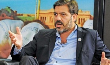 "Son todos caranchos": Carlos Bianco apuntó contra la oposición por el narcotráfico