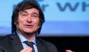 El massismo difundió un video que recuerda la promesa incumplida de Milei de no recortar subsidios a jubilados