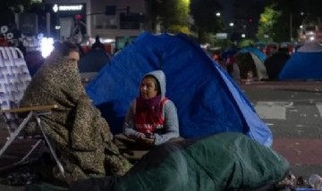 Legisladores de Javier Milei quieren prohibir que menores participen en piquetes