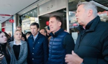 Santilli, Posse y D´Alessandro se reunieron con vecinos en Villa Ballester