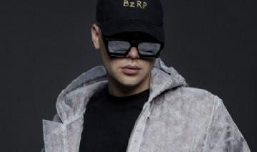 Bizarrap se convirtió en el primer argentino en ocupar el puesto 1 del ranking global de Spotify