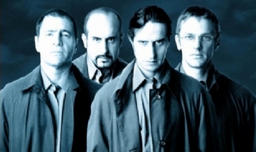 ¿Vuelven Los Simuladores? ¿Película o serie?