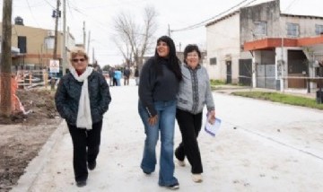Quilmes alcanzó 1.300 calles asfaltadas y avanza con otras 37 cuadras en Ezpeleta con fondos municipales