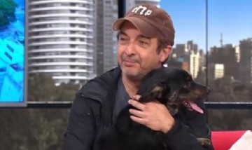 Ricardo Darín apareció sorpresivamente en el programa de Leo Montero para ubicar al dueño de un perro perdido