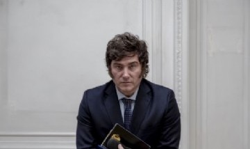 Javier Milei cumple 55 años entre festejos íntimos, campaña electoral y posibles cambios en el gabinete