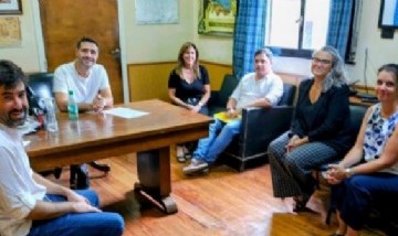 Autoridades de la UNNOBA visitaron Salto para impulsar carreras vinculadas al sector industrial