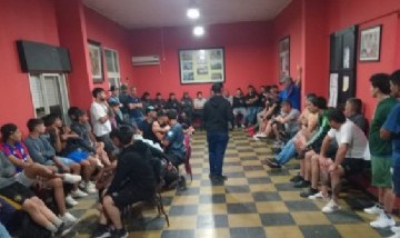 Firme respaldo a Luis Biorlegui en la UATRE tras la asamblea por el intento de desalojo