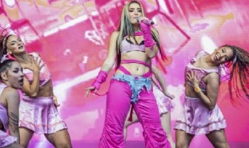 Lola Índigo confirmó que dará tres shows en la Argentina: los detalles