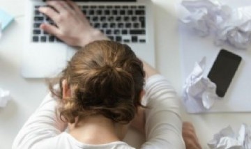 Salud: Cinco consejos para calmar el estrés del teletrabajo y el homme office
