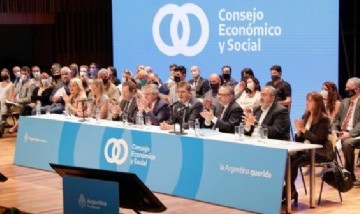Massa llamó a un acuerdo con la oposición para consensuar políticas de Estado