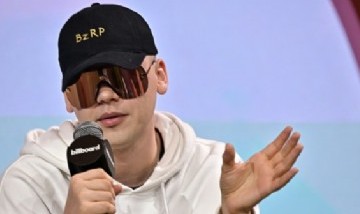 Bizarrap fue uno de los oradores de la Experiencia Endeavor Sub20 realizada en el Luna Park