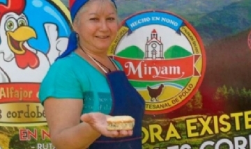 Mujer cordobesa inventó el alfajor de pollo y revolucionó el mercado