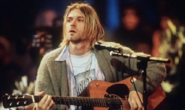 Récord Mundial: Subastaron una guitarra de Kurt Cobain en 6 millones de dólares
