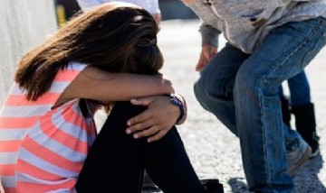 Una madre relató el horror que atraviesa su hija de 9 años, víctima de buylling en la escuela