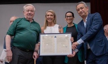 Homenajearon al ex intendente de Rosario Horacio Usandizaga y al primer gabinete municipal