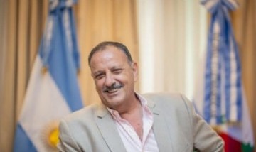 Quintela cruzó a la embajada de Estados Unidos: "Un extranjero no va a decidir sobre nuestros recursos"