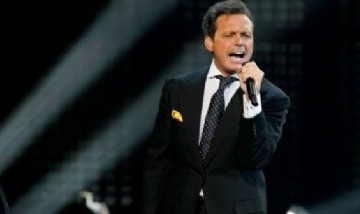 Video inédito: el hijo de Luis Miguel sorprende con su talento para el canto