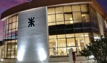 La Universidad Tecnológica de San Nicolás lanzó sus cursos de verano 2024