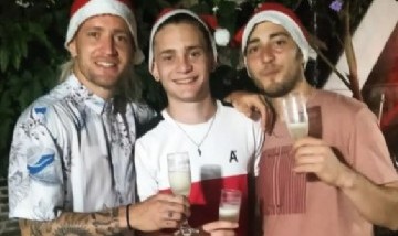 Iván y Sus Hermanos, Capitán Bermúdez