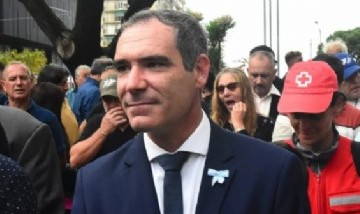 Agustín Neme defendió el desalojo de la feria de la Rambla y dijo que Montenegro "no miró para otro lado"