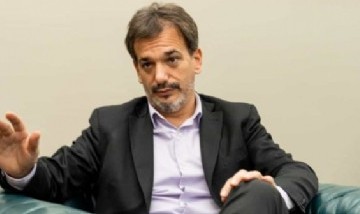 Sebastián Galmarini apuntó contra Milei por su constante ataque al periodismo